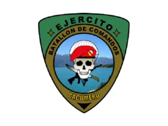 Distintivo BACOMERD para boina