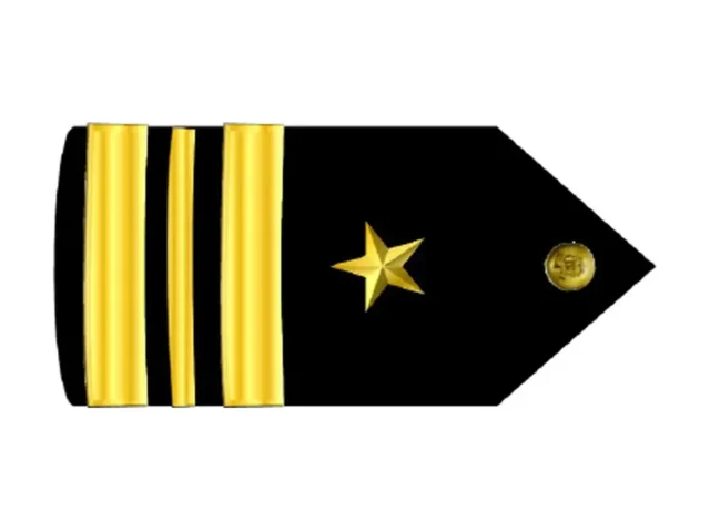 Capona ARD — Capitán de Corbeta