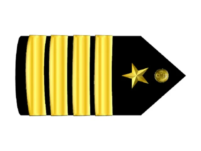 Capona ARD — Capitán de Navío