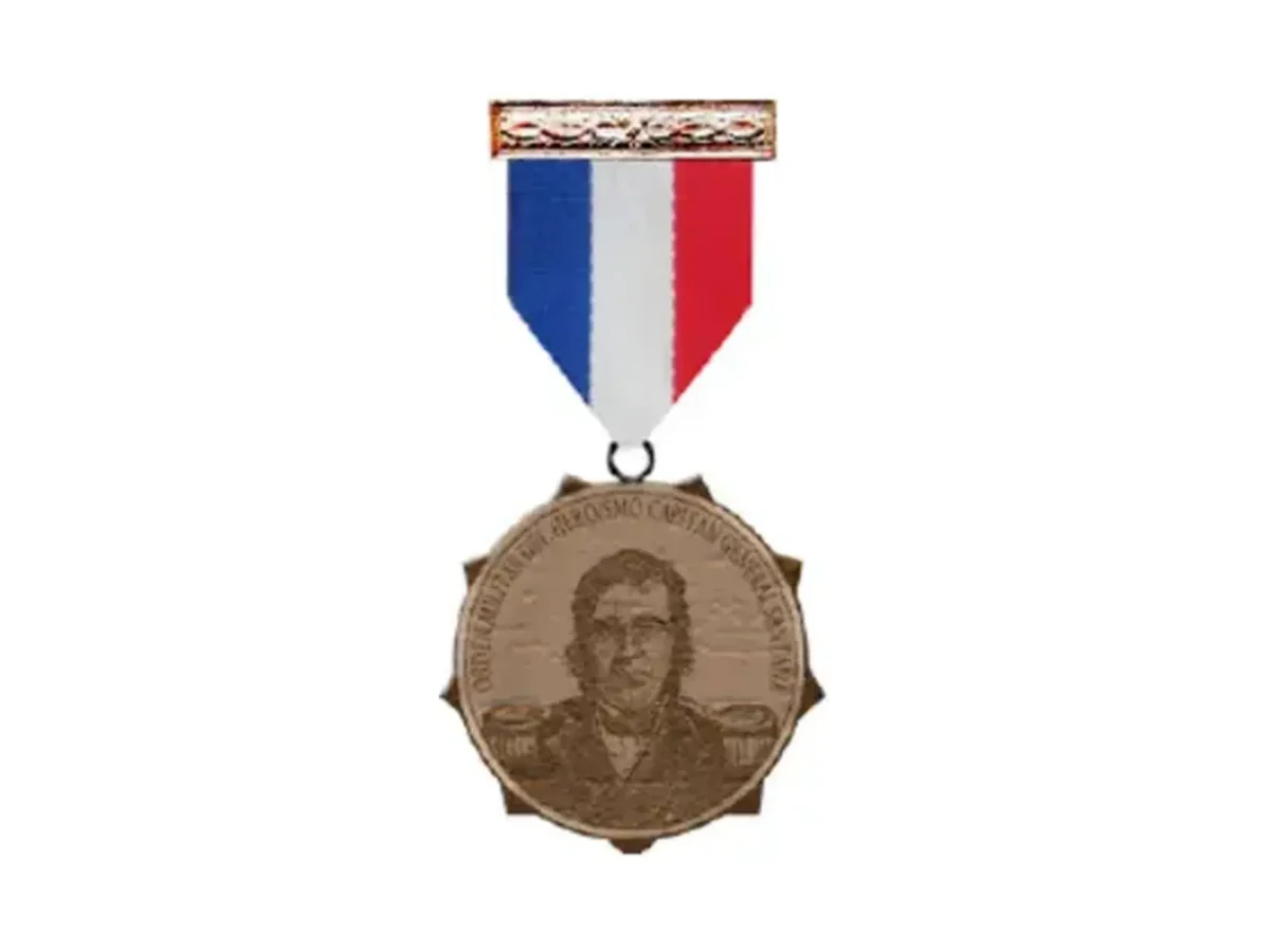 Orden del Heroísmo Militar Capitán General Santana