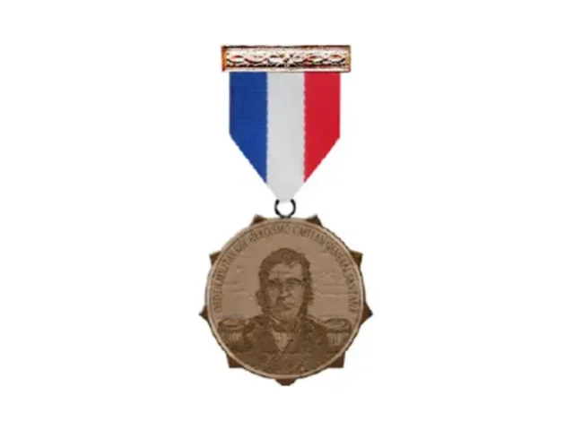 Orden del Heroísmo Militar Capitán General Santana